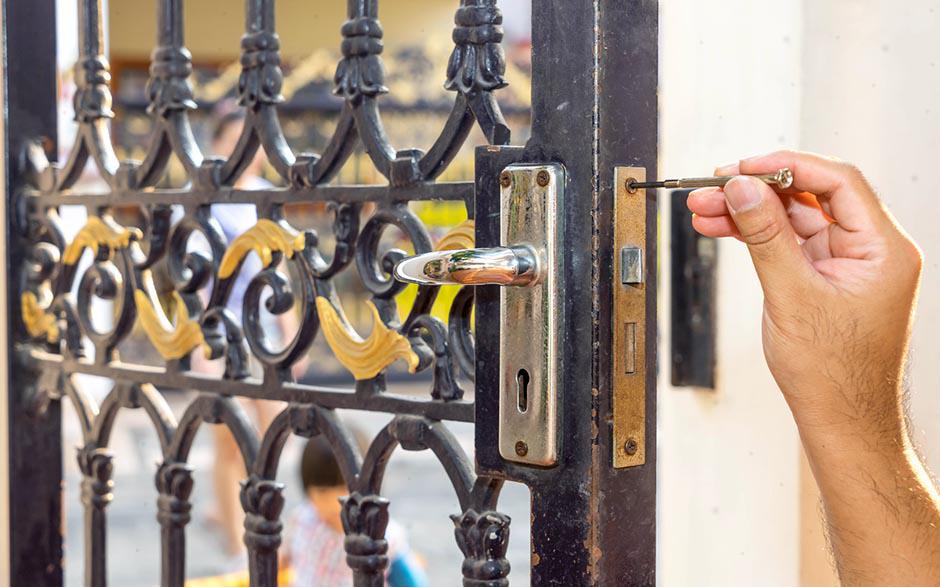 changement de serrure porte blindée prix Neuilly-sur-Seine