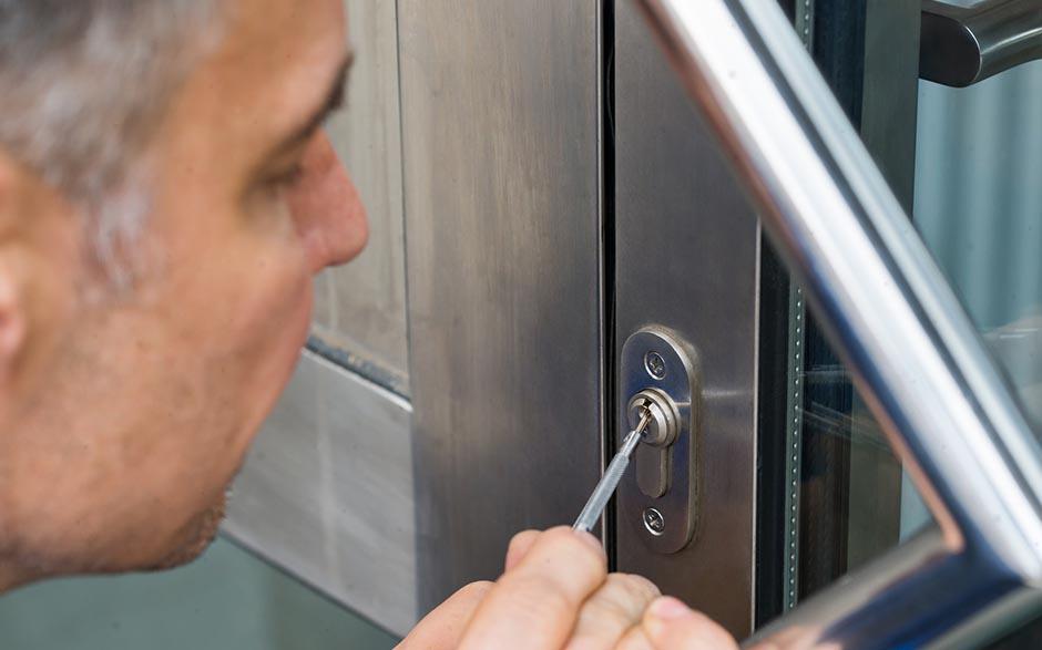 changement de serrure porte blindée prix Neuilly-sur-Seine